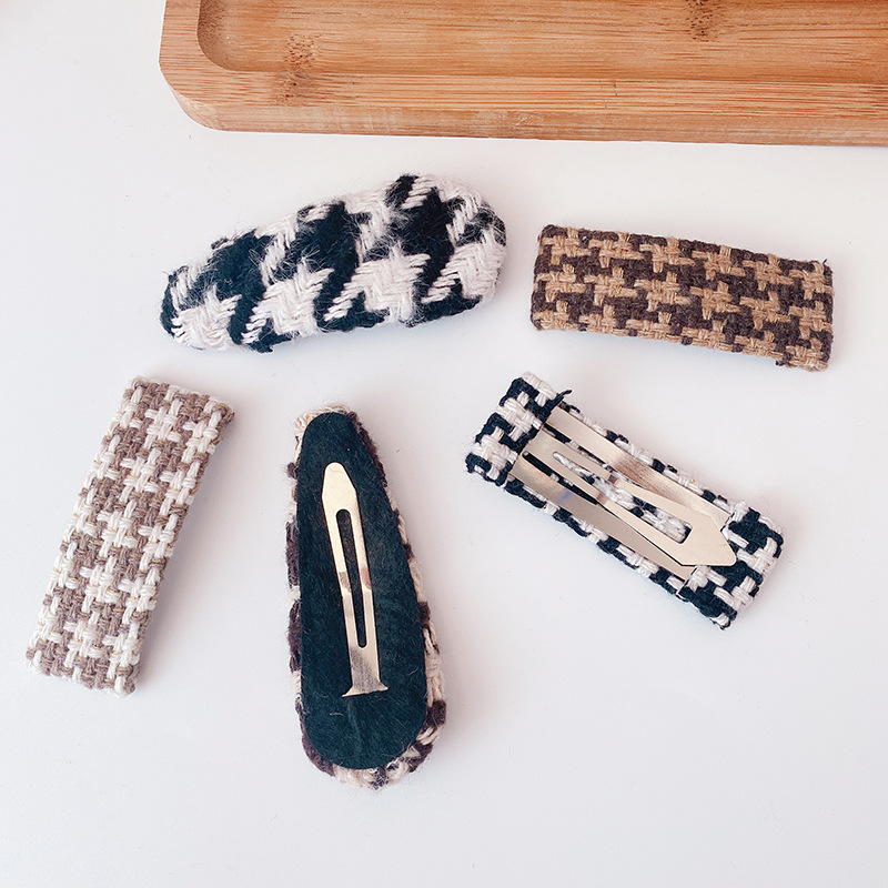 2022 Koreaanse Meisjes Haarspelden Zwart Wit Bruin Plaid Haarspeldjes Voor Vrouw Kids Accessoires In Meisjes