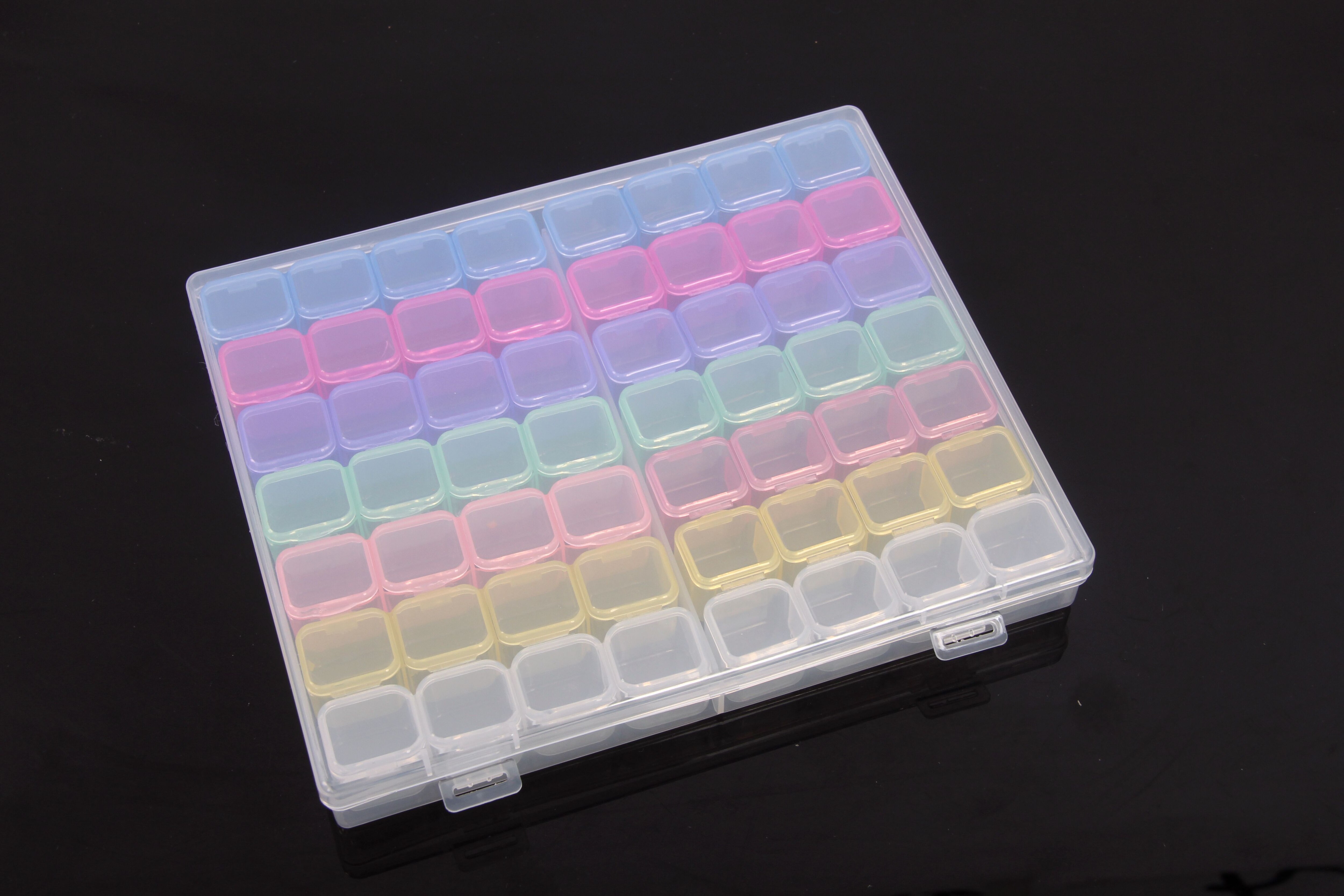Caja de almacenamiento de perlas de plástico, organizador de cuentas, accesorios de pintura, bordado de diamantes, 28/56 ranuras: plum