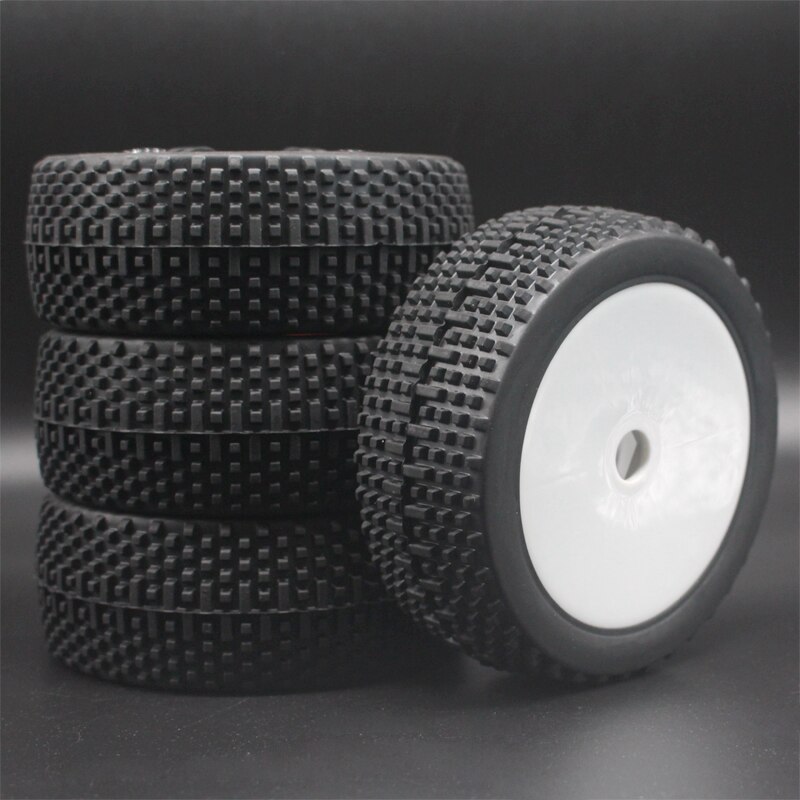 Valkoinen musta vihreä keltainen punainen  rc 1:8 maastoauto buginen kumirenkaat ja muovivanteet napa kuusio 17 mm 81-801: 81w-801-4 kpl