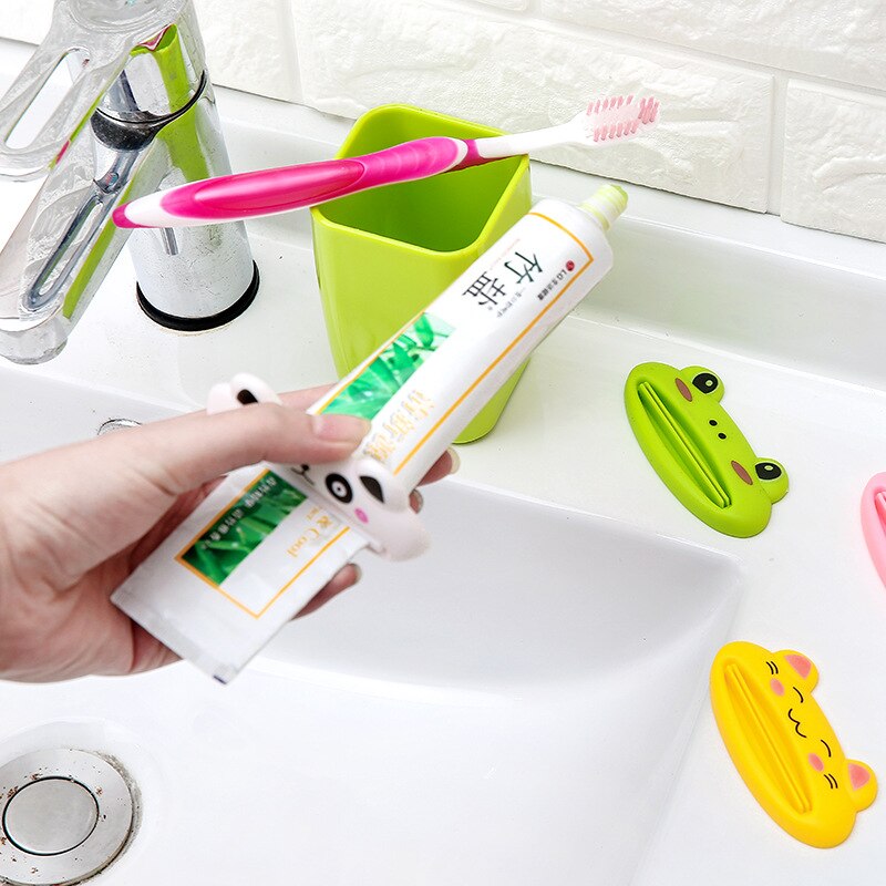 Practical Animal Easy Toothpaste Dispenser Plastic Tooth Paste Tube Squeezer Useful Toothpaste Rolling Holder for Home Bathroom