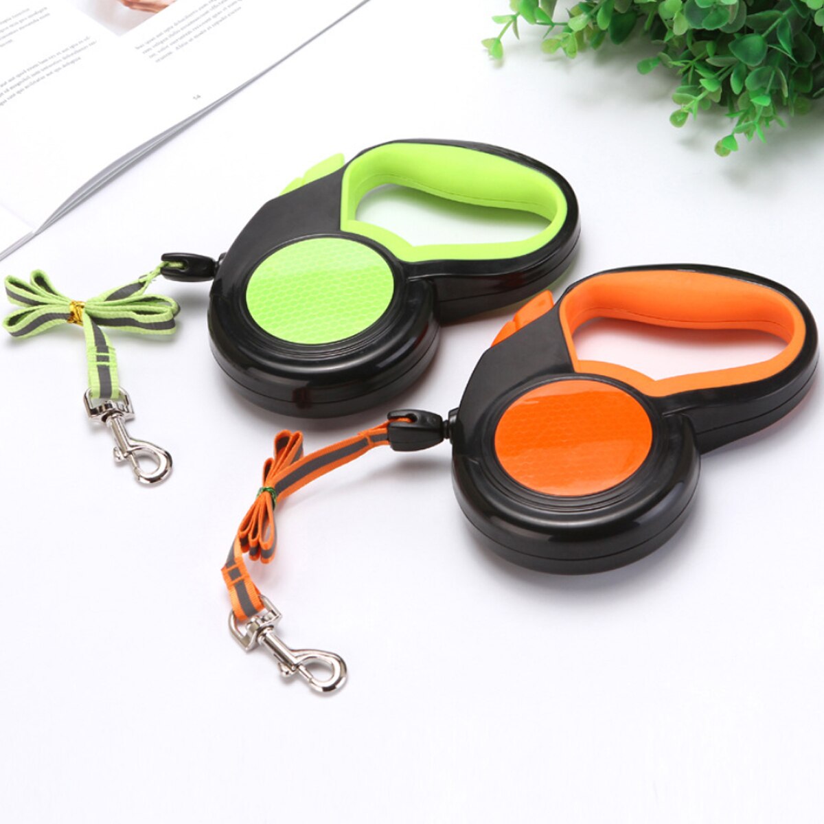 3/5/8M One-touch Control Dog Leash Portable Retractable Chromed Metal Fasteners Green/Orange Color For Medium&amp; Large Dogs