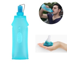 Borraccia portatile da 500ml in silicone per sport tutto'aria aperta borraccia pieghevole borraccia pieghevole per corsa campeggio escursionismo bicicletta fitness