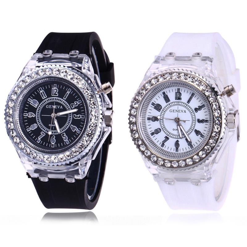 Licht quartz horloge met strass leren band, unisex analoog polshorloge
