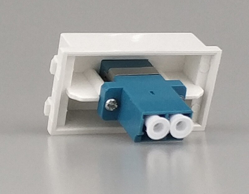 128 to form a complete set of plug wall plug module LC optical fiber module