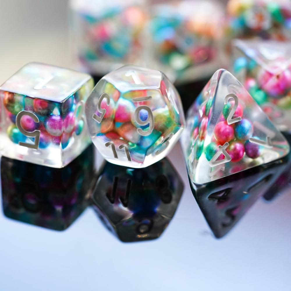 Juego de 7 unidades de dados DND rellenos de cuentas de colores, dados de D & D, juego de dados de juegos poliédricos para juegos de mesa, MTG, RPG