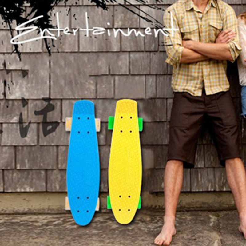 22 tommer fire-hjulet skateboard single-warp kick skate board til nybegynder drengepige