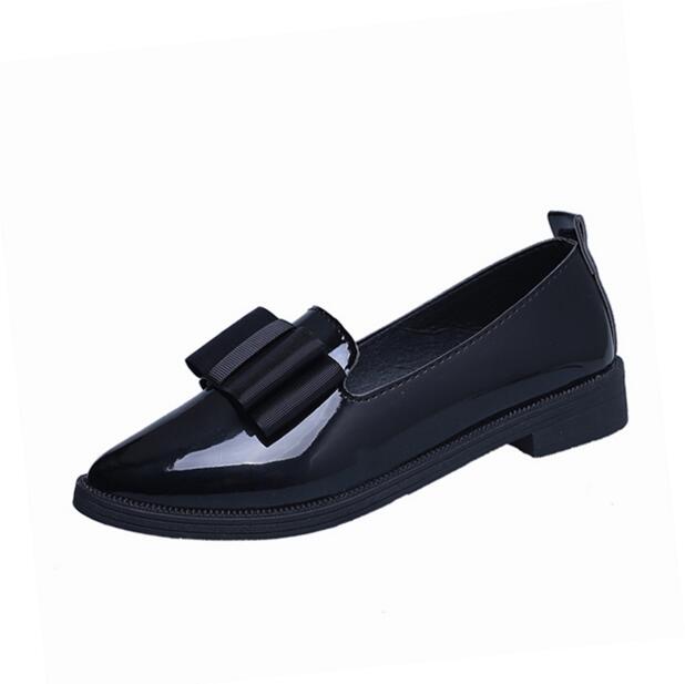 Dam promenadskor klassiska spetsiga tå svarta oxford skor för kvinnor lägenheter bekväma slip on kvinnliga utomhusskor för damer