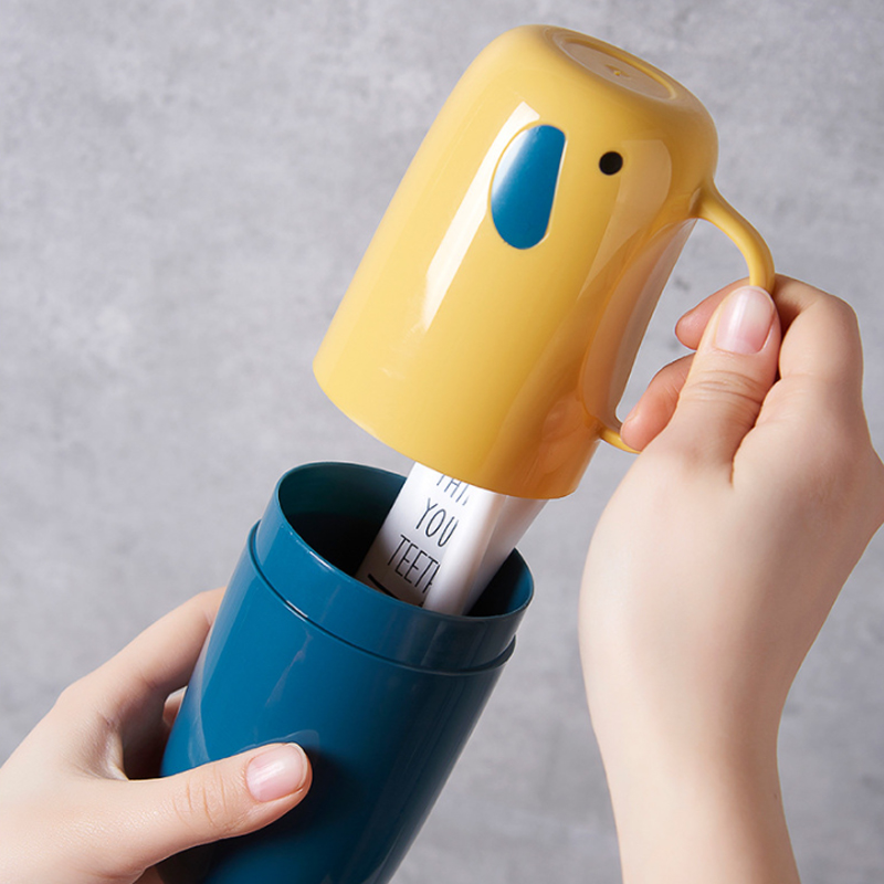 Travel Toothbrush, Toothpaste Storage Box, Large Capacity Mouthwash Cup, Portable Multifunctional Dustproof Couple Mouthwash Cup