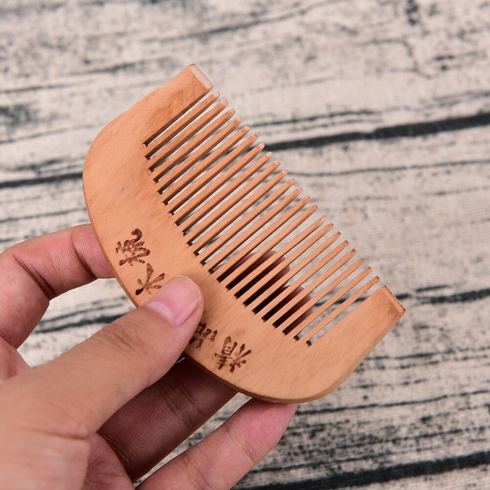 1pc Anti-Static Comb Natural Peach Solid Wood Comb Engraved Peach Wood Healthy Massage Hair Care Tool Beauty Accessories: S 8.5cm