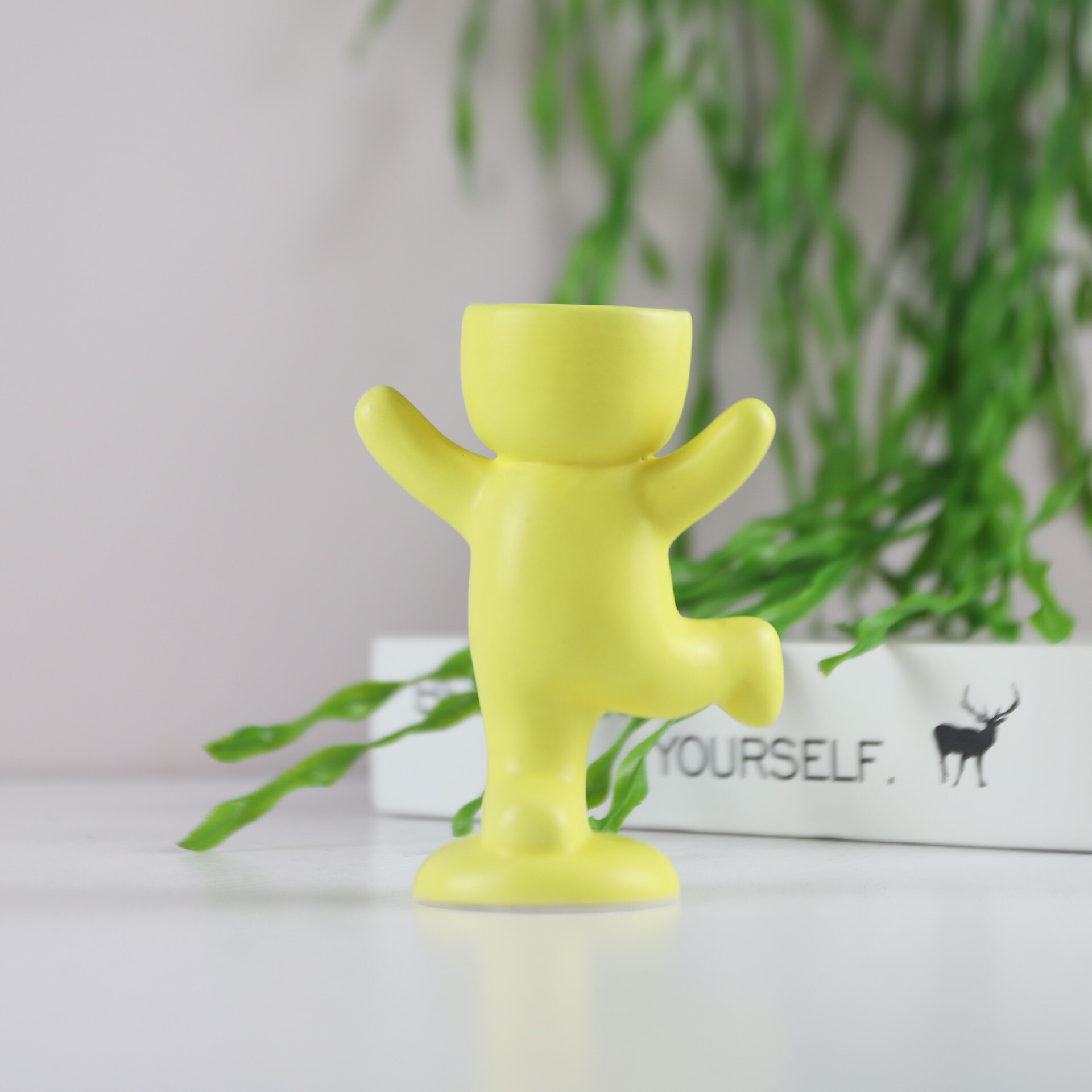 Pot de fleur en céramique en forme humaine Pot de fleur Vase en céramique artisanat plante Pot maison ornements décoration: yellow 2