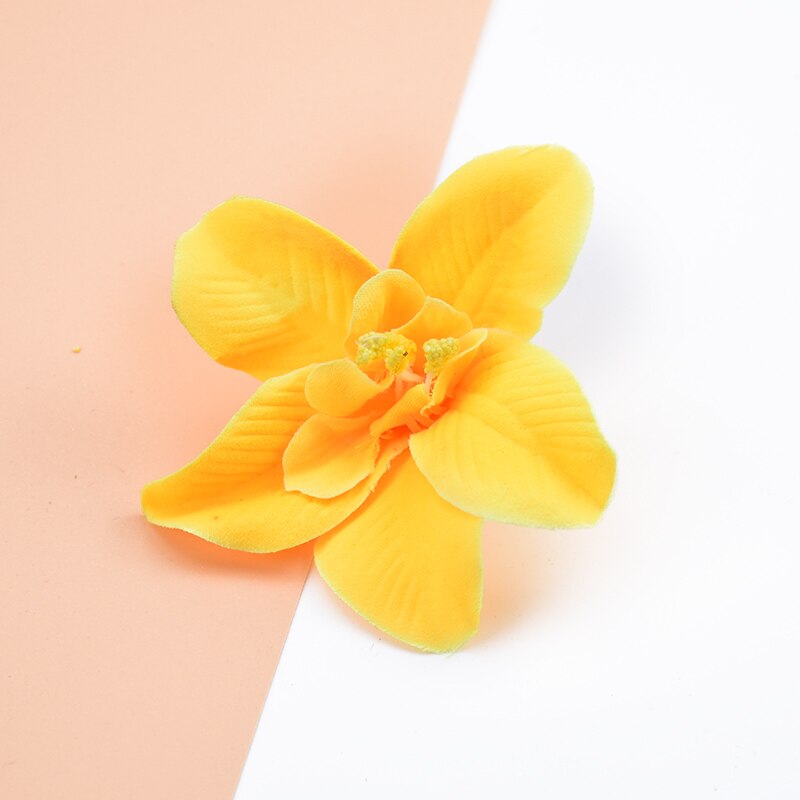 10 stk silke sommerfugl orkidé dekorative blomster kranse juleindretning til hjemmet bryllup håndlavet gør-det-selv boks kunstig blomst: Farve 5