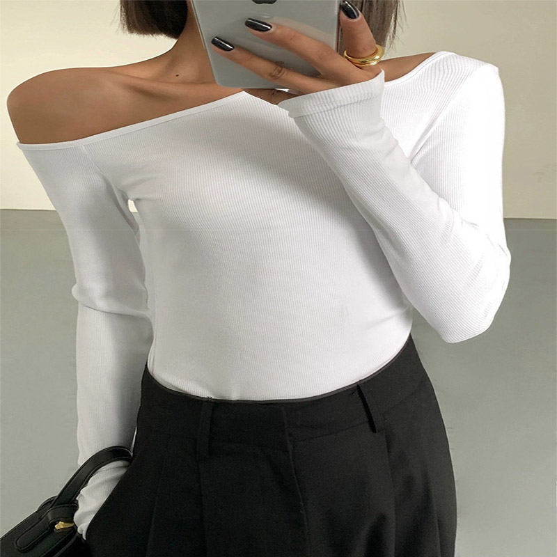 T-shirts med skæv krave og off-shoulder-ærmer til kvinder, forårssolid, slim fit, crop top, sexet, udhulet t-shirt: L / Hvid