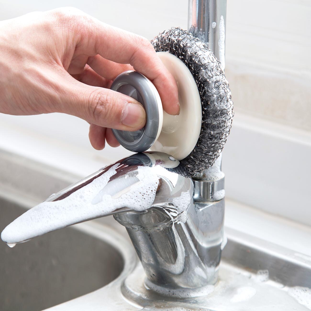 OTHERHOUSE Steel Wool with Handle Kitchen Cleaning Brush Scrubbers Wire Wash Steel Ball Pan Pot Bowl Dish Brush Cleaning Tools