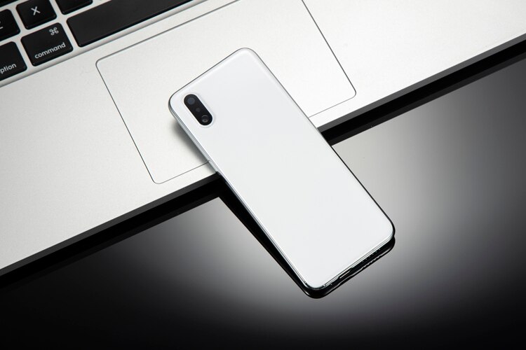 Mini téléphone portable ultra-fin  i8 g/m² , 2g réseaux, touches tactiles, carte d'étudiant, téléphone portable sans internet: Ajouter 2g cartes tf / Blanc