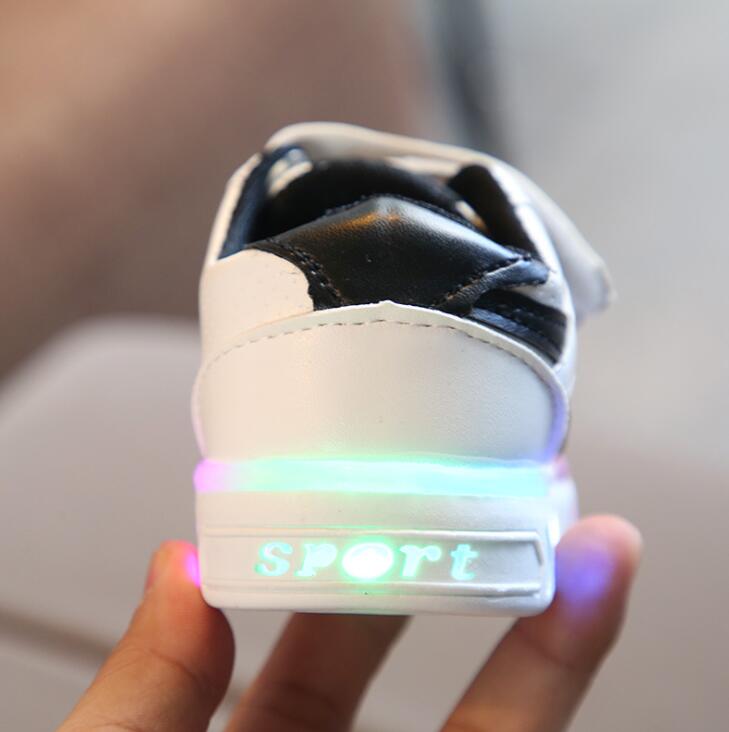 Europese LED verlichte kinderen casual schoenen lichtgevende cute kids peuters sport Schoenen leuke baby jongens meisjes sneakers