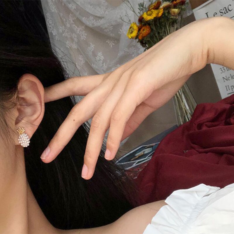 Brincos de pérola de abacaxi francês retro simples brincos pequenos e bonitos super fada all-match brincos sandálias femininas 2021 brinco