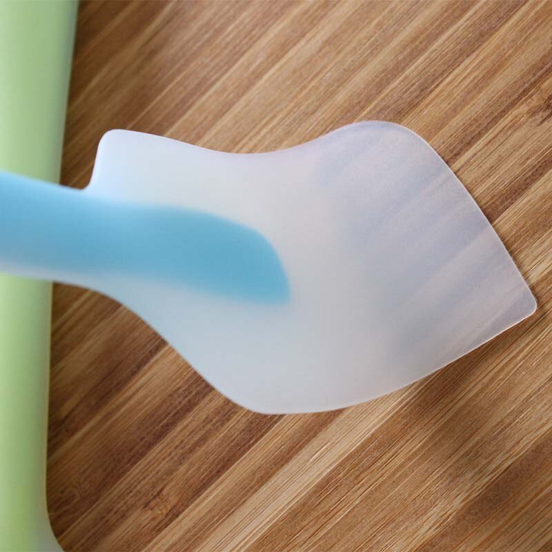 Non Stick Baking Silicone Spatulas Cake Flour Mixing Scraper Oil Bread Scraper Silicone Spatula JAN88