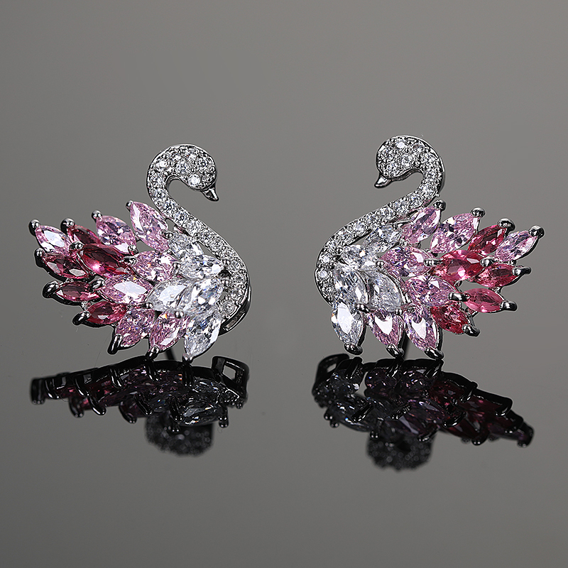 Boucles d'oreilles couleur cygne de Style déesse de luxe léger, boucles d'oreilles en Zircon micro-pavé, boucles d'oreilles longues à la et polyvalentes: Couleur or jaune pâle