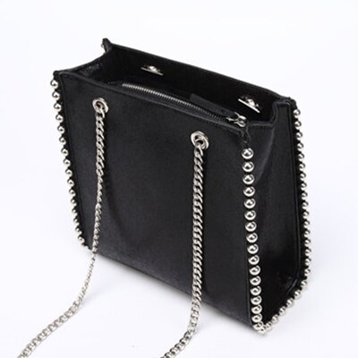 Vintage Large Capacity Totes Chain Rivet Women Shoulder Bags Lady Luxury Pu Leather Handbags Purses Bucket 2109: Small