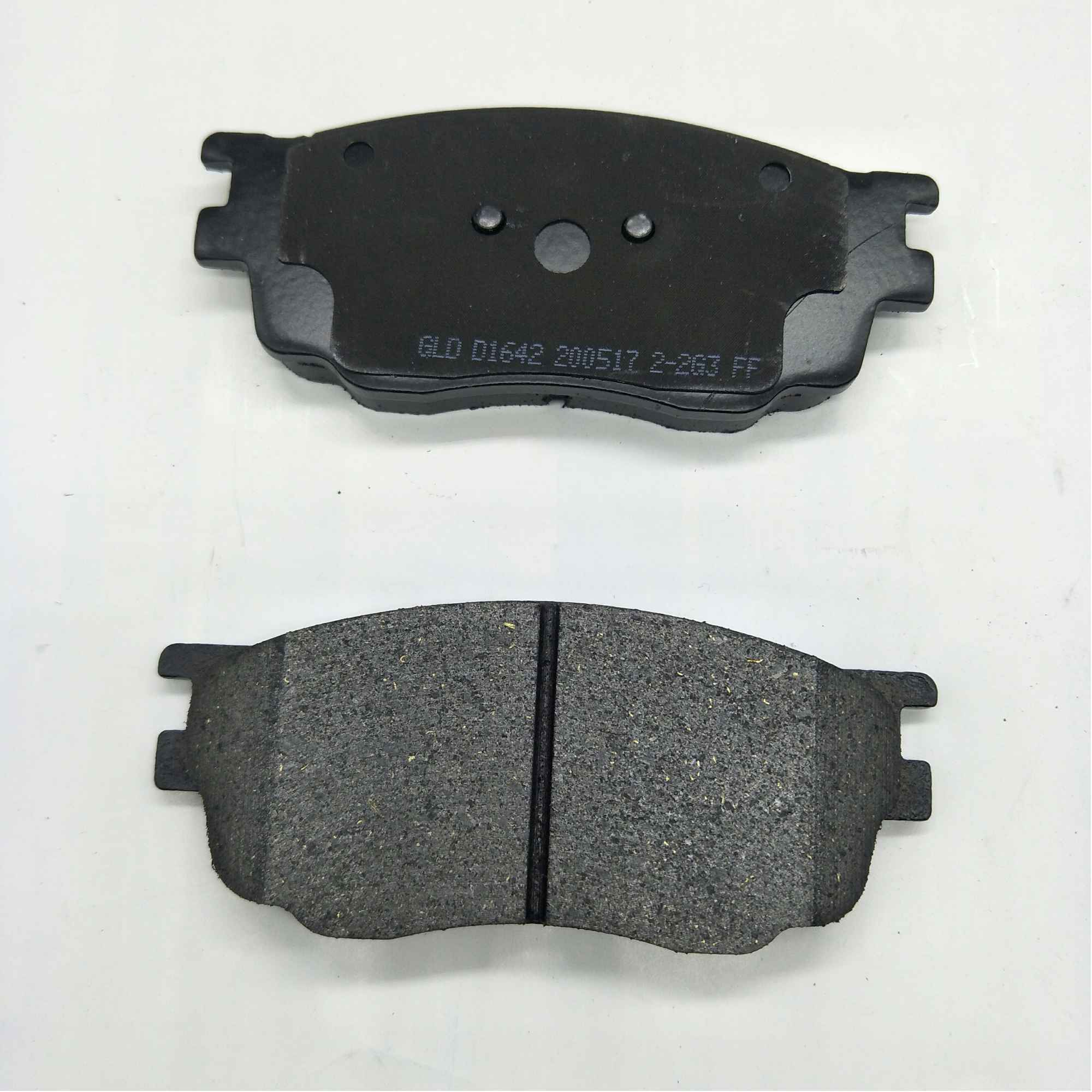 4piece/set Car Brake Pads Front D1642 FOR MAZDA 6; FOR HONGQI