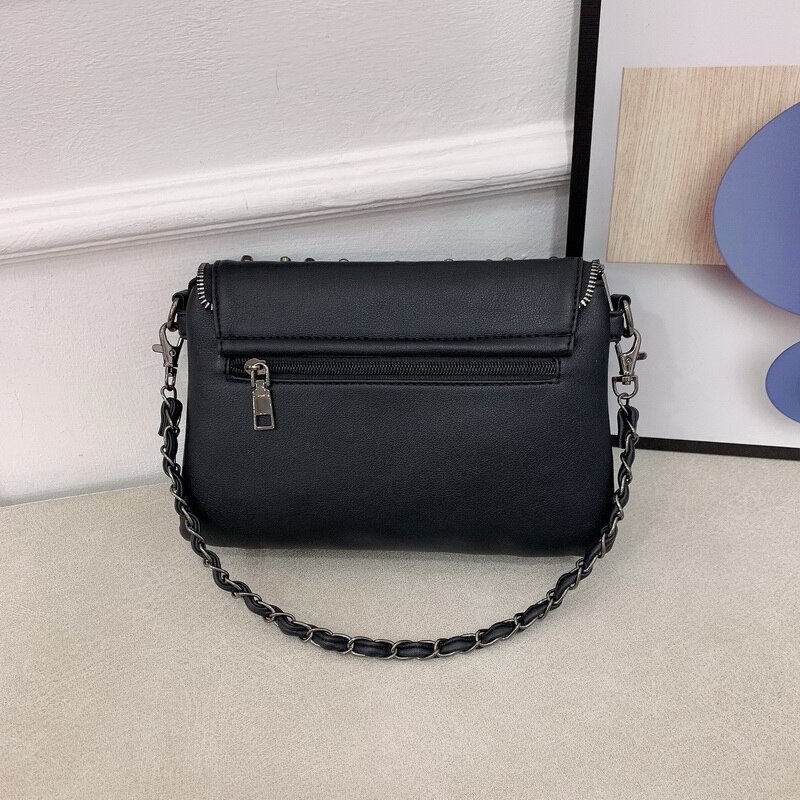 Diinovivo New Rivet borse da donna Punk Skull Design borsa a tracolla borse da donna Tote Rock borse piccole con patta borsa a tracolla a catena WHDV1997