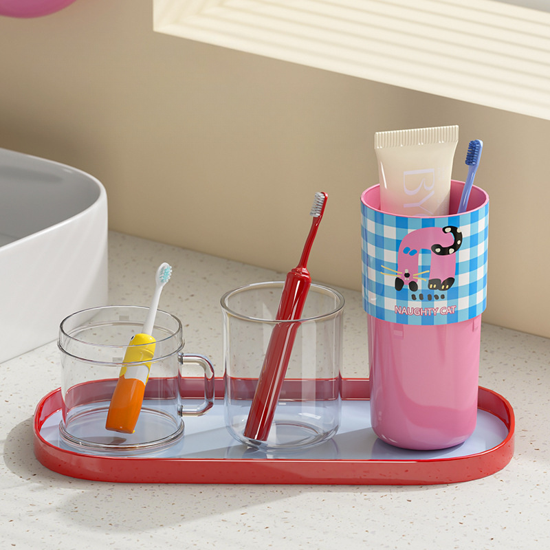 Zahnbürsten-Aufbewahrungsbox mit Griff, Travel Essential – tragbare Zahnbürsten-Aufbewahrungsbox, ausgestattet mit Reise-Mundwasserbecher