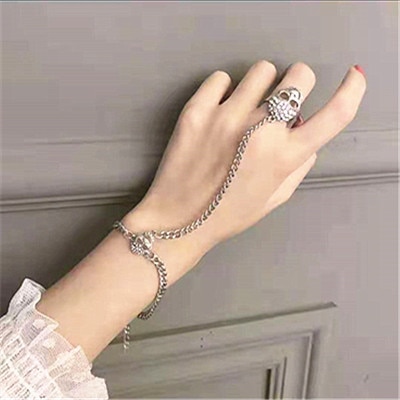 HUANZHI nueva estrella mismo párrafo de una sola pieza Rhinestone anillo Cadena de sección larga de Metal pulsera brazalete para Mujeres Hombres chica