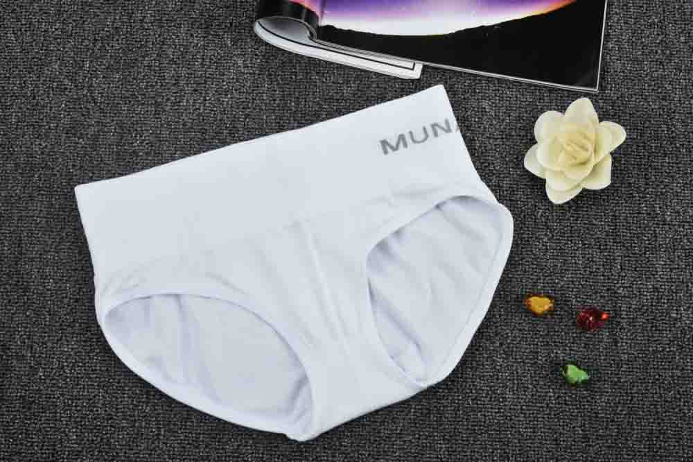 Lomonling Thong Panties Panties Women 5 Colors Japan Munafie Memory Fiber Abdomen Hip Sculpture In The Waist Triangle Underwear: White