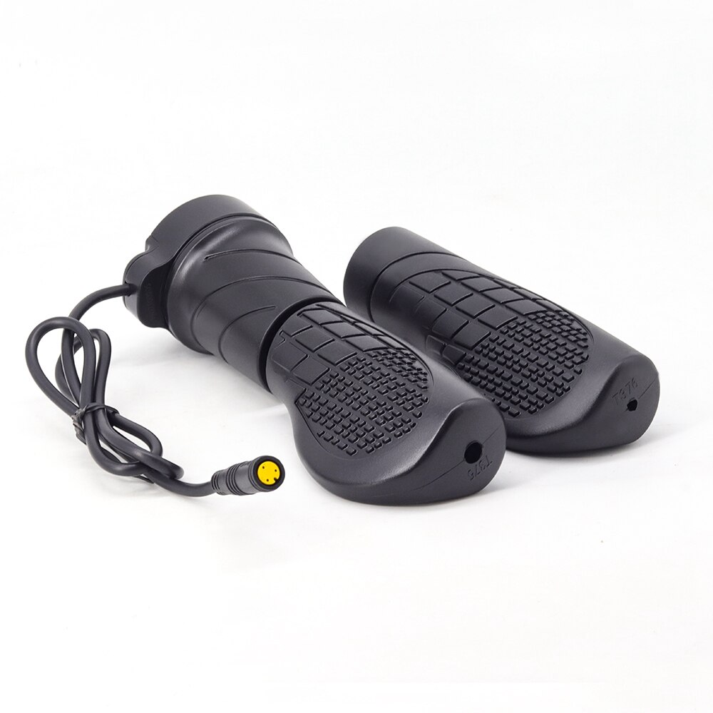 Ebike twist throttle for Bafang BBS02 BBSHD Mid Drive Motor with Waterproof Connector E Bike Half Twist Throttle or Full Twist: Half throttle right
