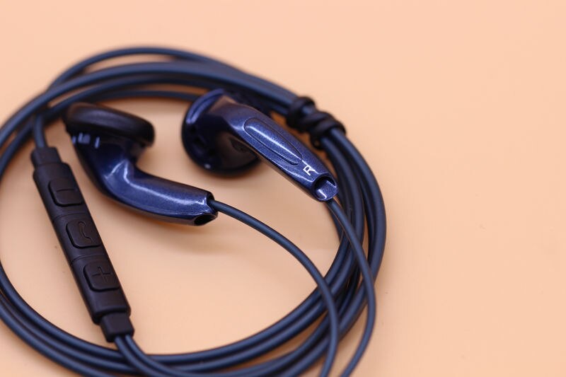 DIY MX500 Flat Head Earbud Heavy Bass Sound Earphone ZMX500 with Microphone