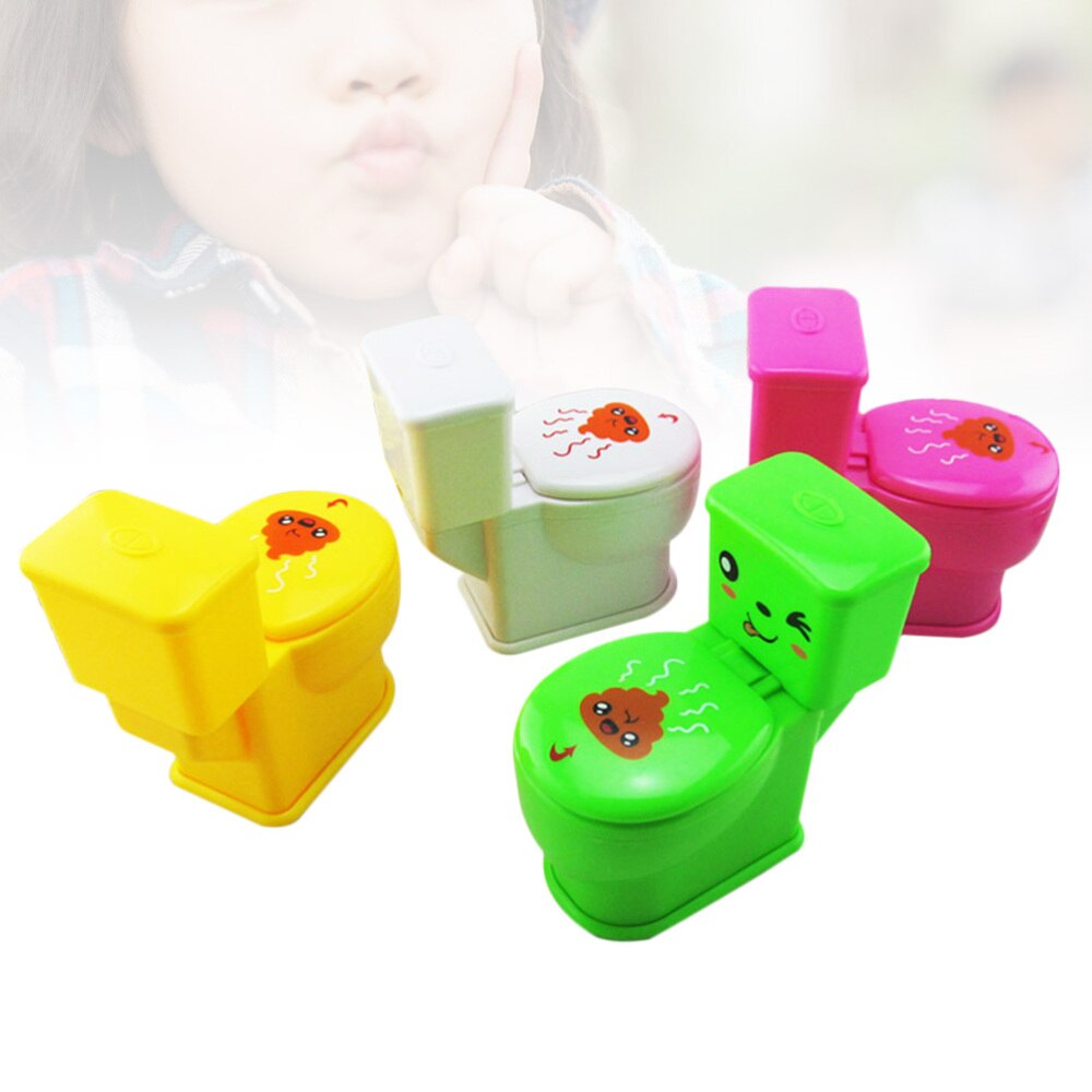 4 Stuks Mini Toiletten Grappige Tricky Toiletten Squirt Spray Water Toiletten Voor Kids Volwassenen Tieners