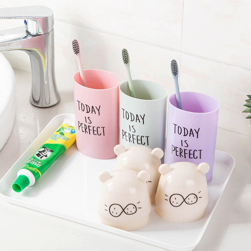Plastic Cartoon Animal Toothbrush Cup with Cover Bathroom Mouthwash Travel Toothbrush Holder Cup Home Bathroom Accessories
