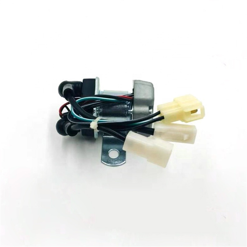 6BB1 6WG1 6HK1 Engine Relay 1-82553-039-1 0-25000-7832 24V starter relay