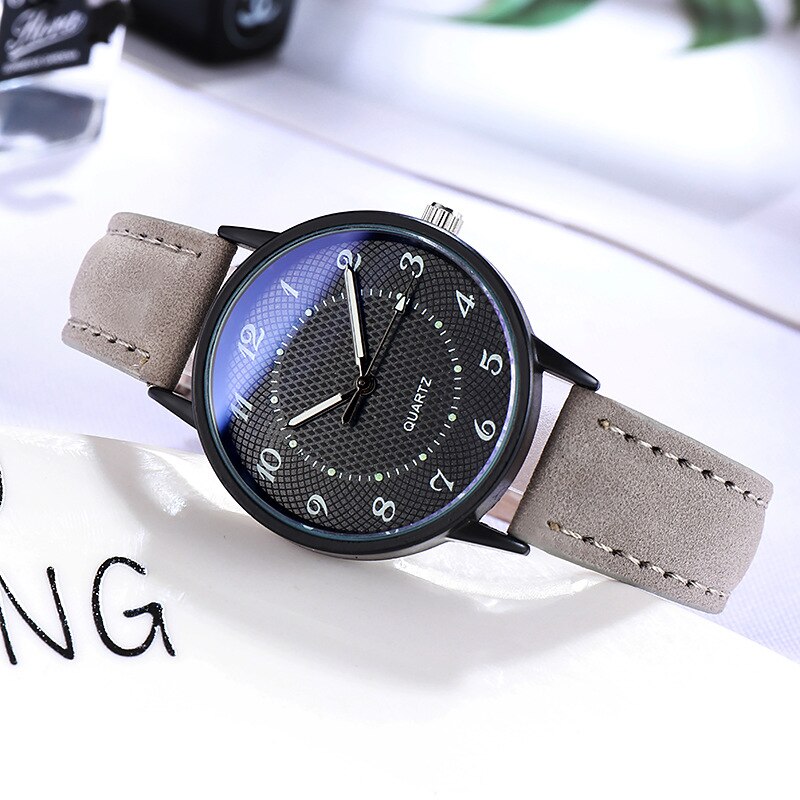 Simple Ladies Wrist Watches Luminous Women Watches Casual Leather Strap Quartz Watch Clock Montre Femme Relogio Feminino