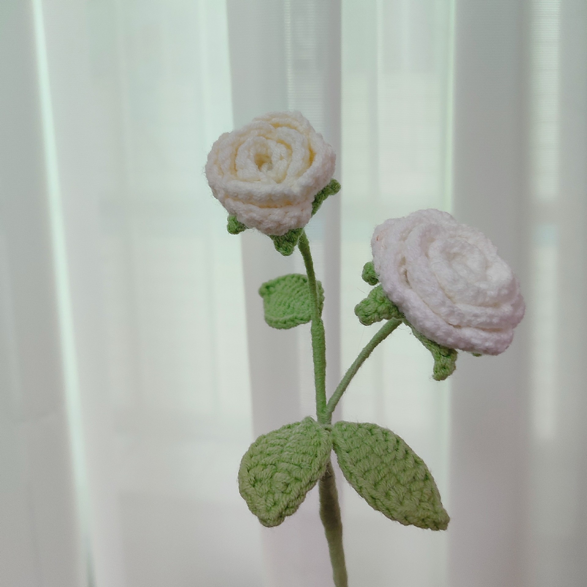 Søt heklet blomsterbukett strikkede blomster flores tejidas en heklet hjemmedekorasjon morsdagsbukett
