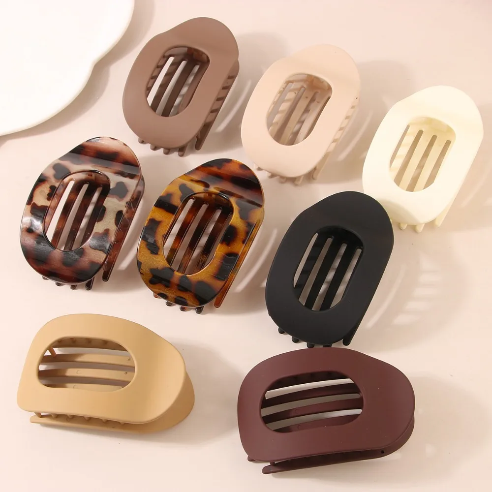 Fashion Oval Hair Claw Clip for Women New Design Leopard Matte Curved Flat Styling Barrettes Acrylic Lying Down Hair Accessories