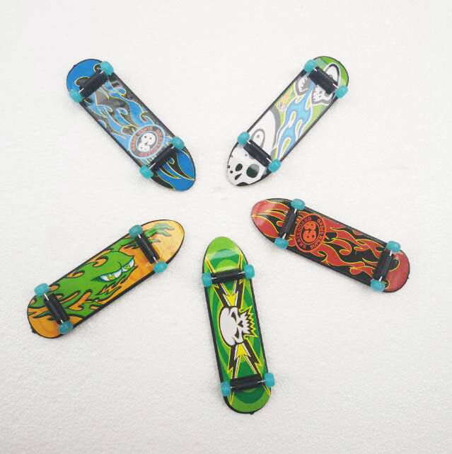 Mini Toets Skateboard Vinger Boards Skate Truck Vinger Skateboard Voor Kinderen Speelgoed Kinderen