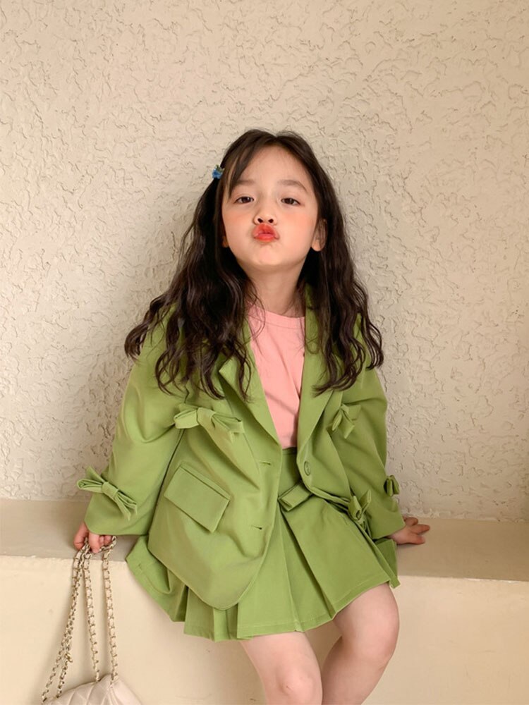 2022 Spring New Girls Suit versione coreana Casual colletto con intaglio Blazer a maniche lunghe gonna a pieghe a vita alta set di due pezzi