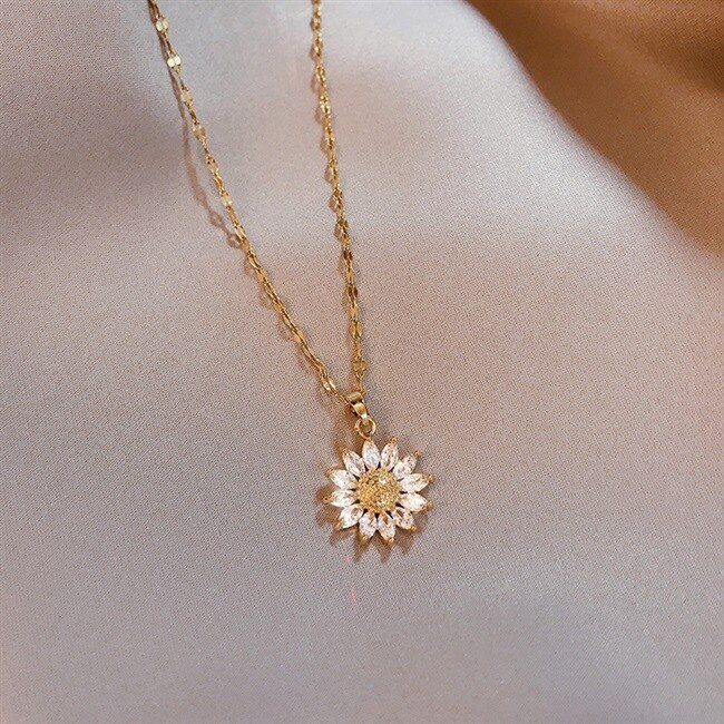 Collana con ciondolo girasole in acciaio inossidabile per donna collana Color oro argento con ciondolo fiore margherita collana girocollo gioielli da sposa ragazza: NC22Y0068