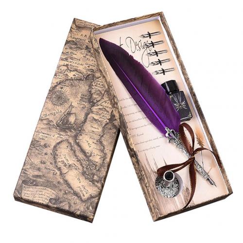 Luxe Vintage Veren Pen Retro Engels Kalligrafie Quill Dip Vulpen Met 5 Penpunten Briefpapier Kantoor Schoolbenodigdheden: Paars