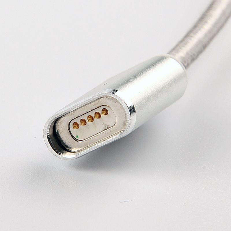 Reversible magnetic micro usb cable for charging and transfer data