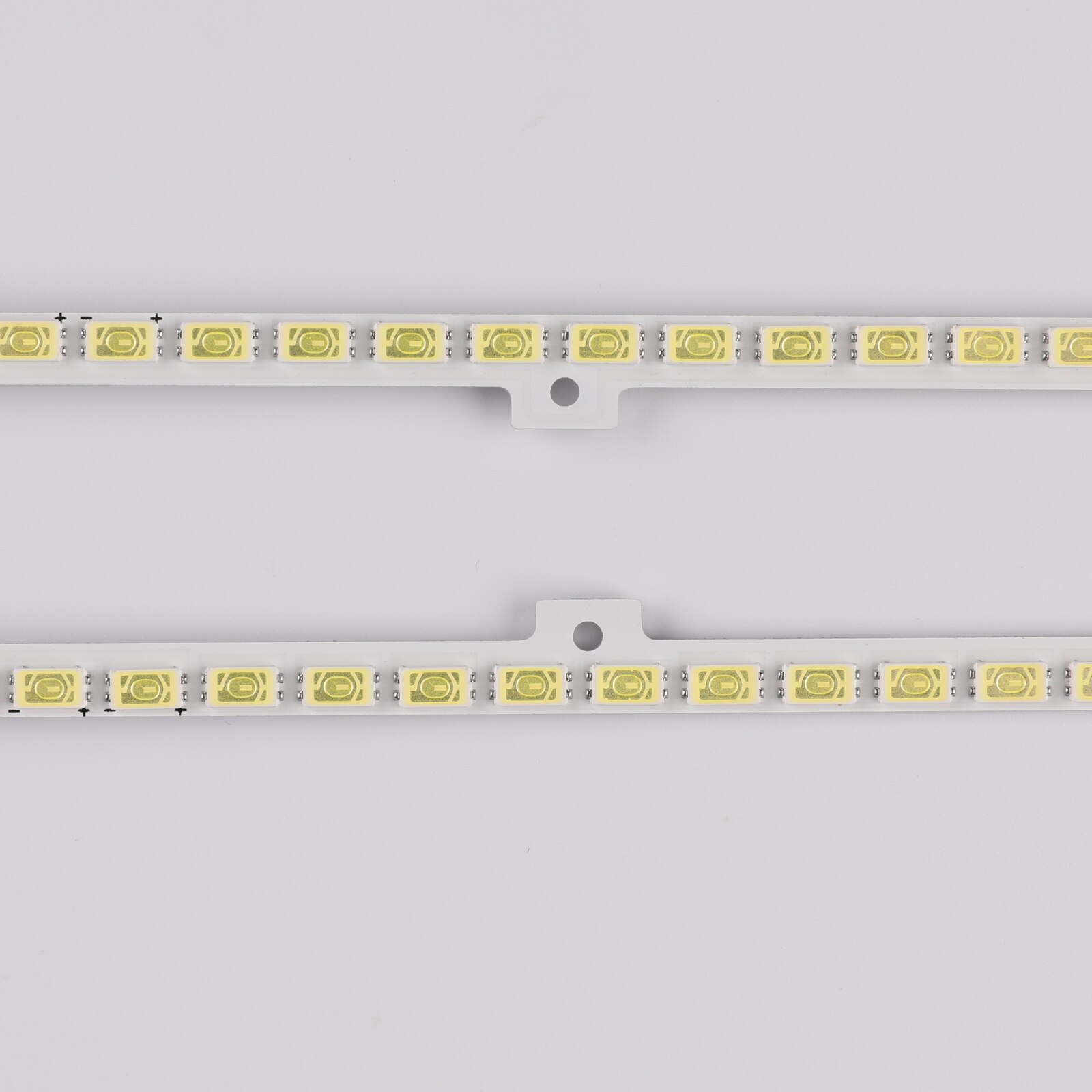 Led-taustavalonauha samsung 40 :lle "tv  ue40 d 5000 ua40 d 5000 bn64 01639a ltj 400 hm 03 h 2011 svs 40 fhd 5 k 6 kh 1 ue40 d 5700 ue40 d 6100