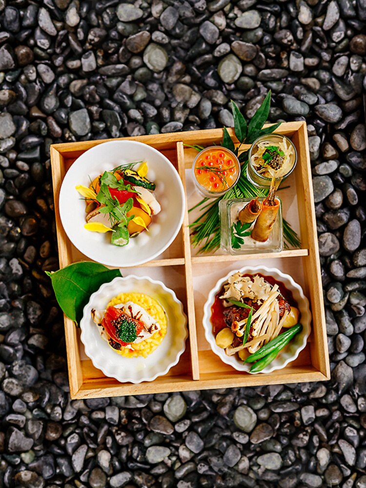Plato de cocina de madera estilo japonés Sashimi, caja de madera, rejilla múltiple, sushi, postre, plato de comedor japonés y coreano