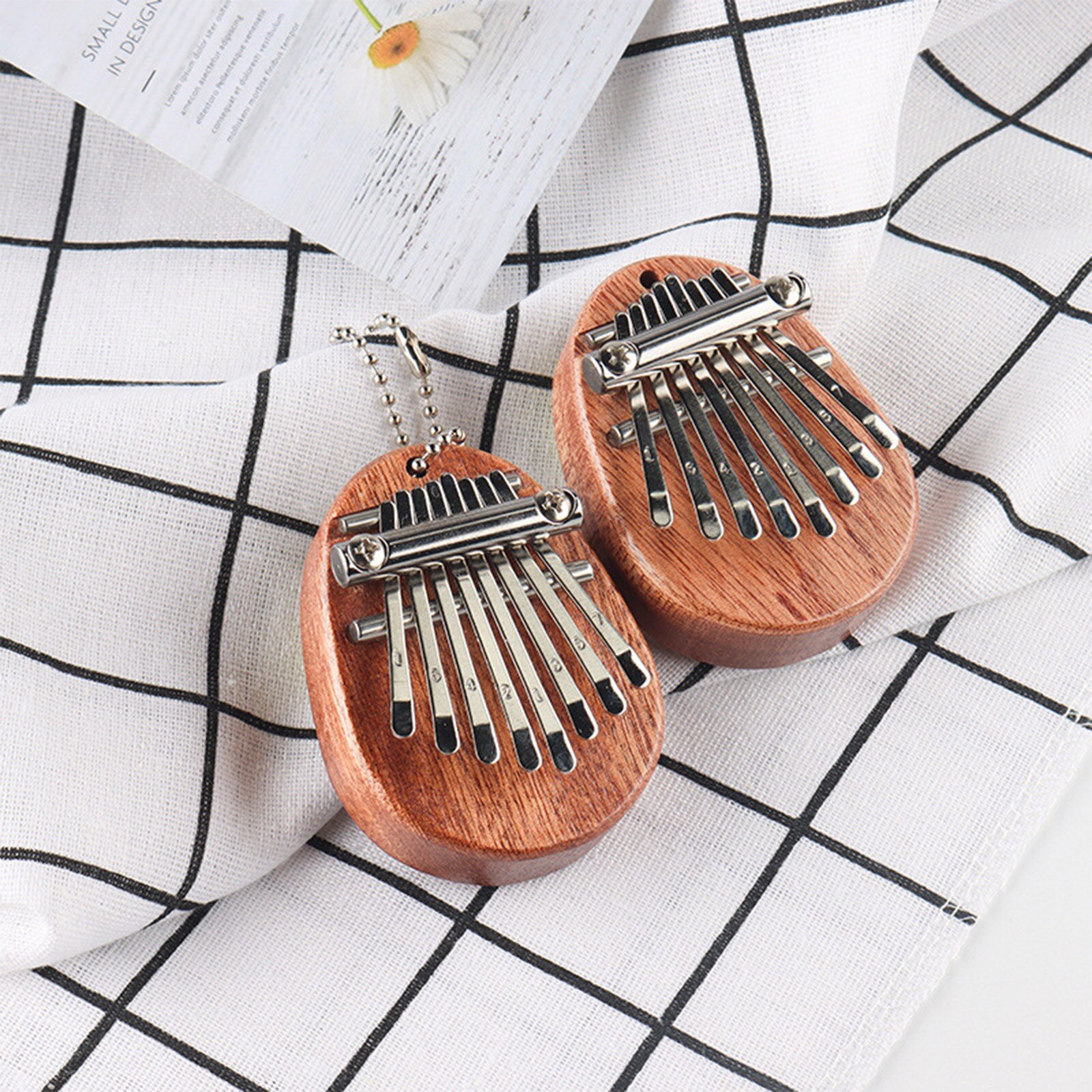 Pouce en bois Piano Instrument de musique Musical agréable Kalimba 8 touches Mini doigt Instrument fournitures pour enfants adultes