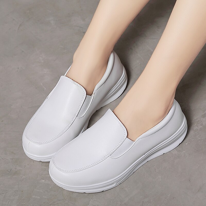 Women&#39;s Loafers Nurse Work Walking Shoes Wedges Shake Shoes