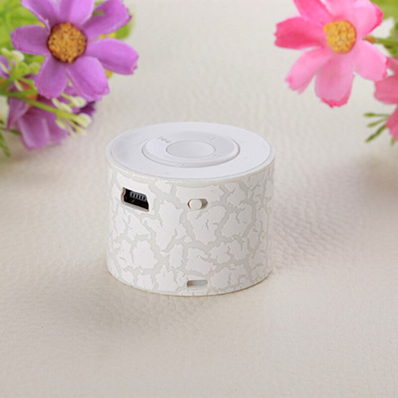 6 couleurs en option Crack Portable lecteur Mp3 Support Rechargeable TF carte lecteur de musique haut-parleur électronique grand public