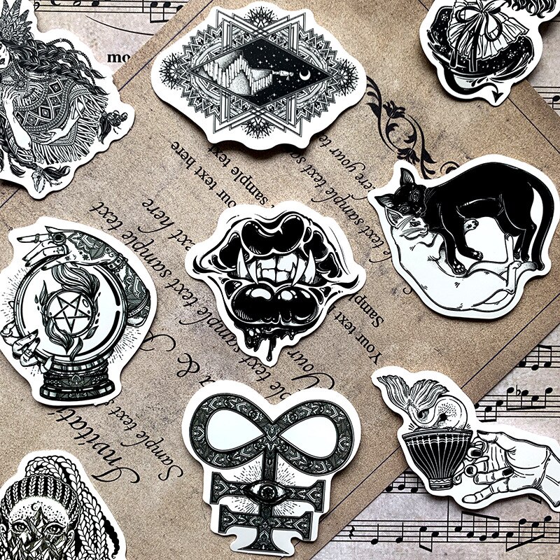 Td Zw 50Pcs De Zwart En Wit Gothic Sticker Voor Koffer Skateboard Laptop Bagage Koelkast Telefoon Auto Styling Diy decal Sticker