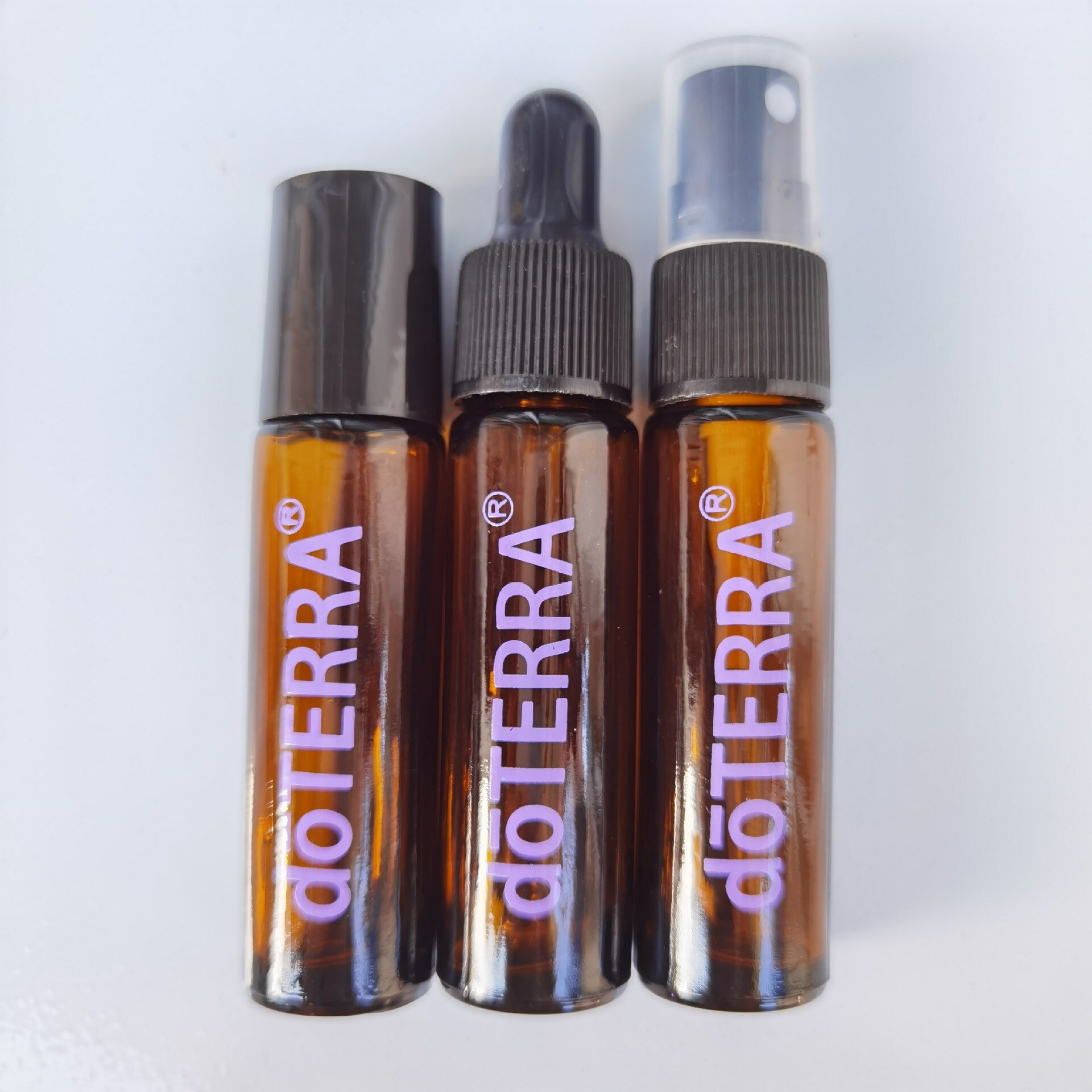 DoTERRA-caja de madera del almacenaje de aceite esencial, 25 compartimentos de almacenamiento, 15ML, 24 + 1 compartimiento, caja con pantalla de aceite esencial: 10ml 3Pcs D