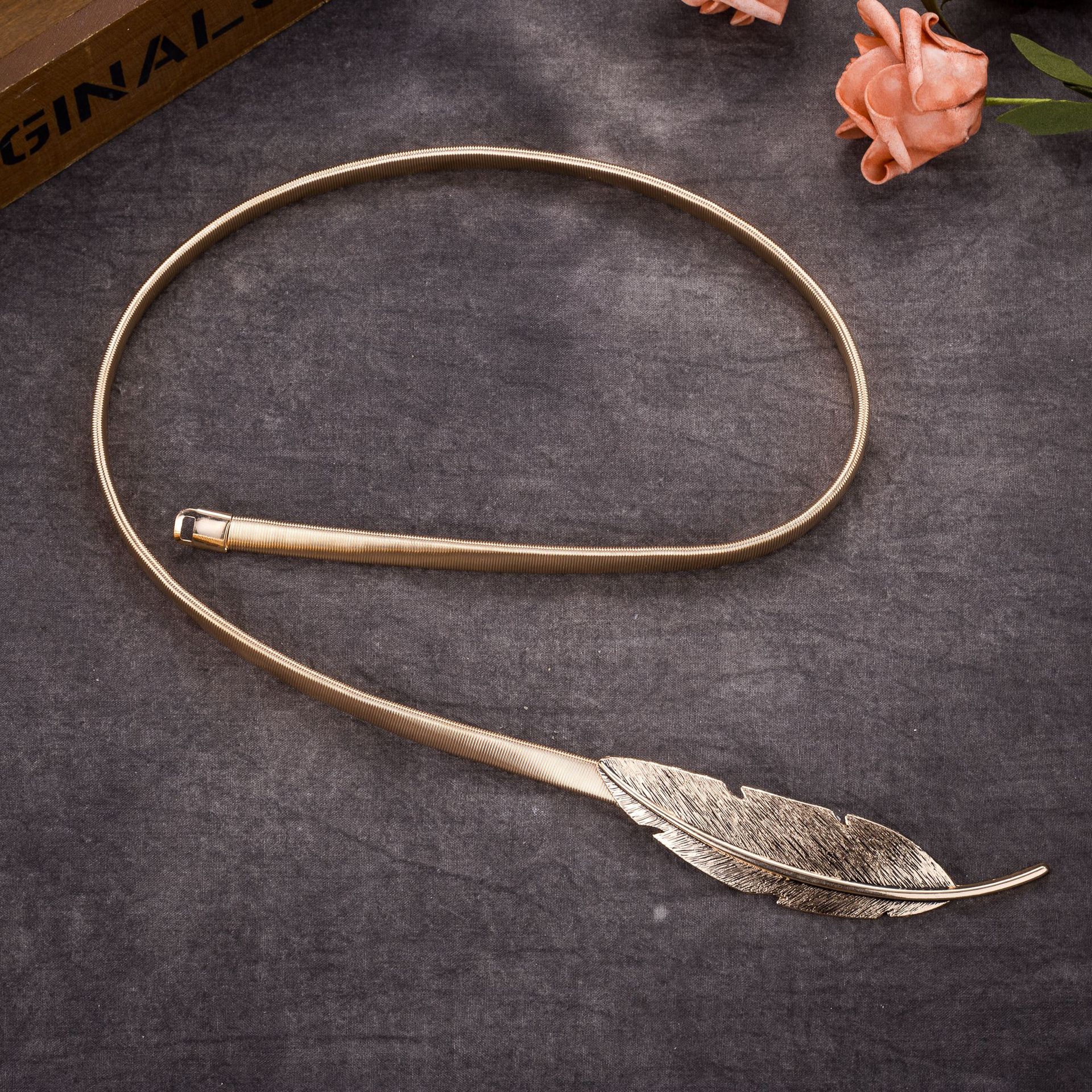 Blätter Metall Gürtel für Frauen Dünne Gold Silber Gürtel Weiblichen Damen Gürtel Kette Taille Band Schnalle Gürtel Cummerbunds: 1