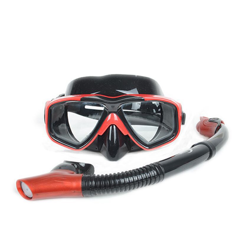 Máscaras de buceo para adultos, falda de silicona, gafas antivaho, equipo subacuático para piscina: Rojo